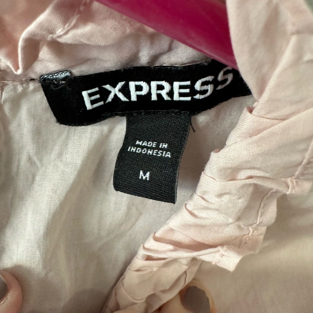 Express Light Pink Ruffle Top - Picture 2 of 2